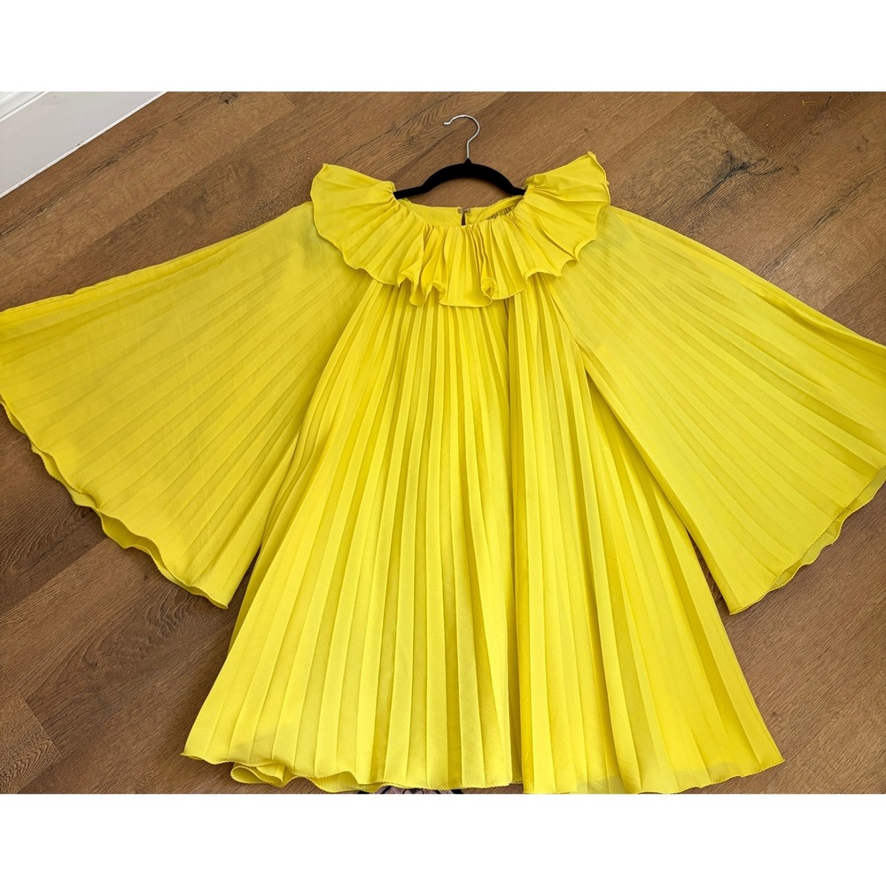 Vintage 1960s Canary Yellow Accordion Pleated Mini Dress Angel Sleeve Mod Twiggy - Picture 2 of 6